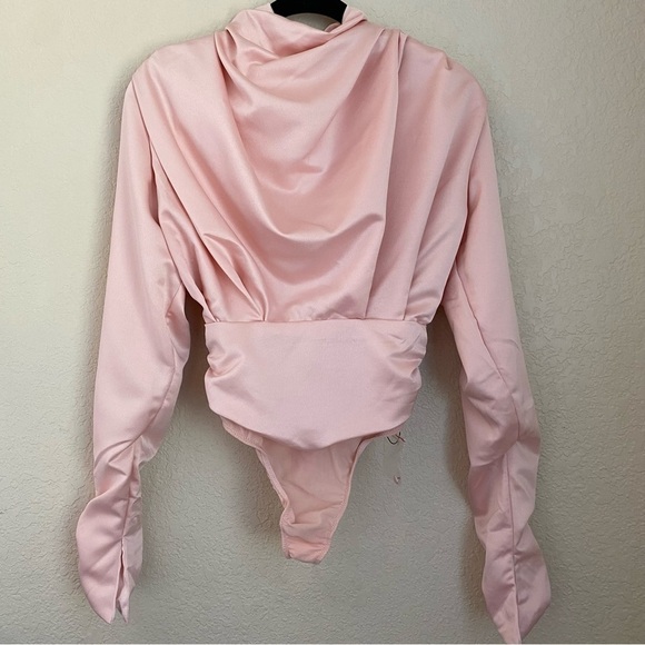 House of CB Giselle Blush pink Satin Bodysuit size XS‎ NWOT - Picture 5 of 15
